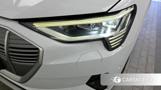 Audi e-Tron id 4361746 из Кореи 14