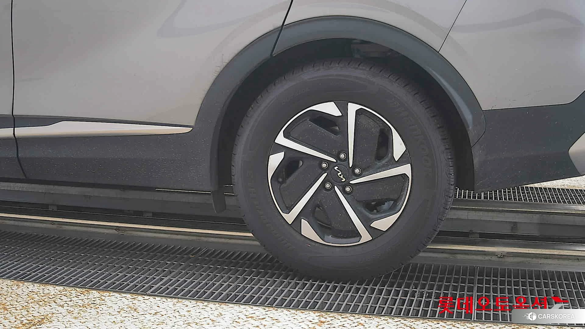 Kia Sportage Hybrid id 4674231 из Кореи 14