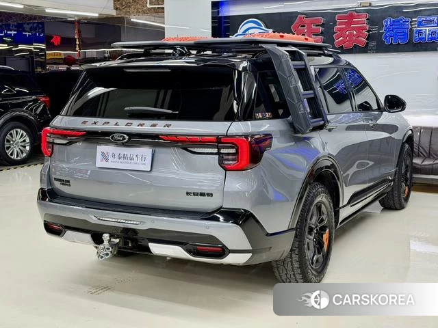 Ford Explorer id 3908550 из Китая 14