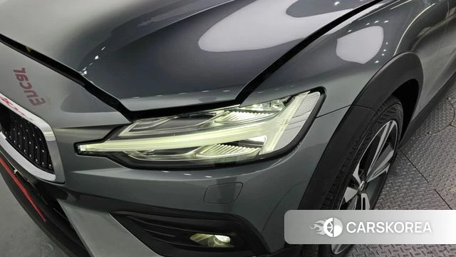 Volvo V60 Cross-Country 2nd Generation id 4446439 из Кореи 14