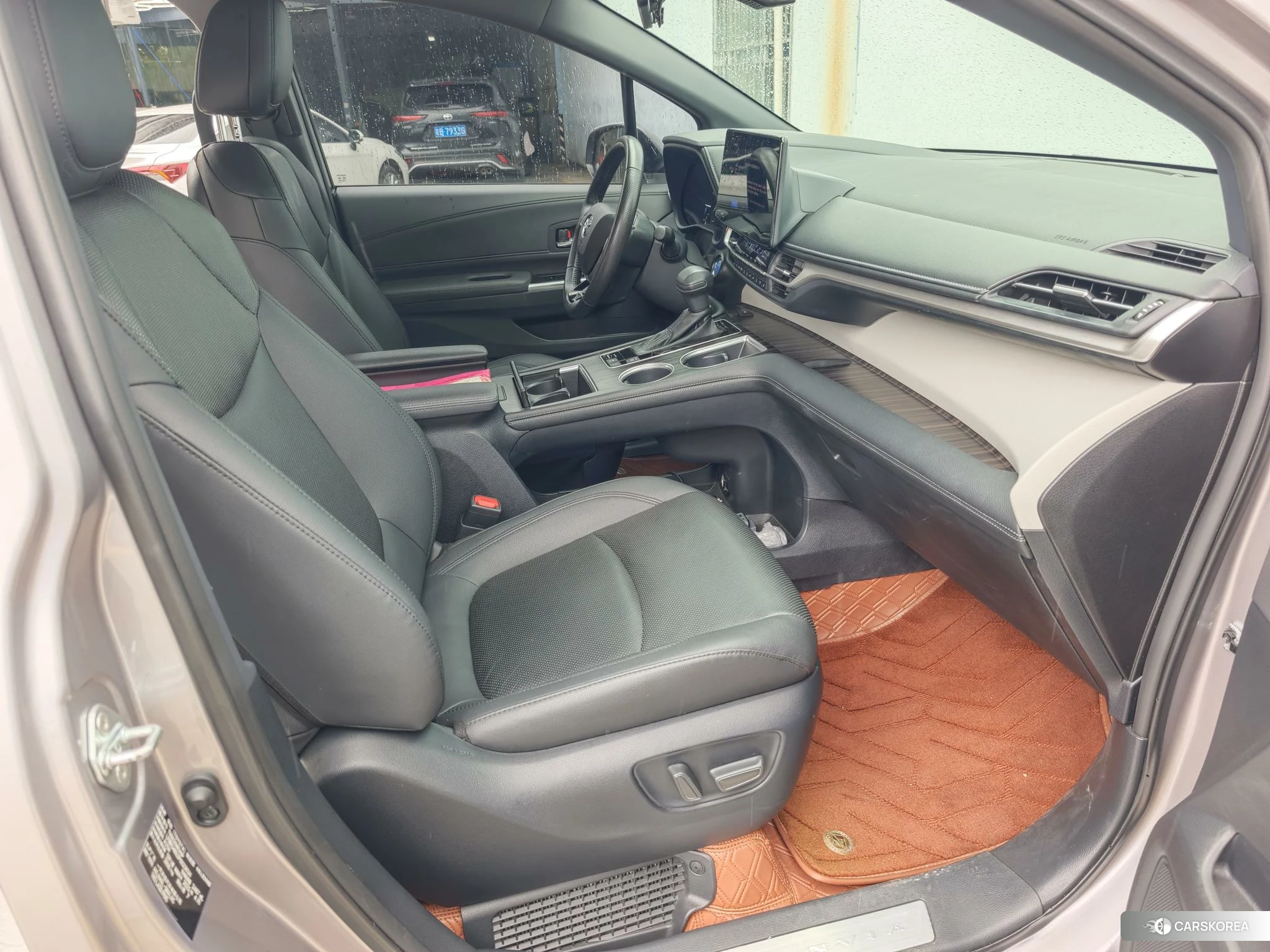 Toyota Granvia id 4514914 из Китая 14