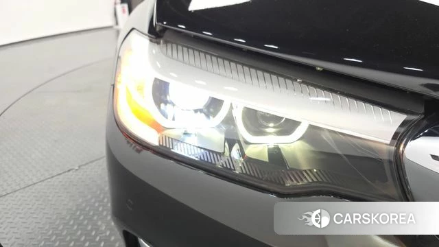 BMW 5 Series (G30) id 4496560 из Кореи 14