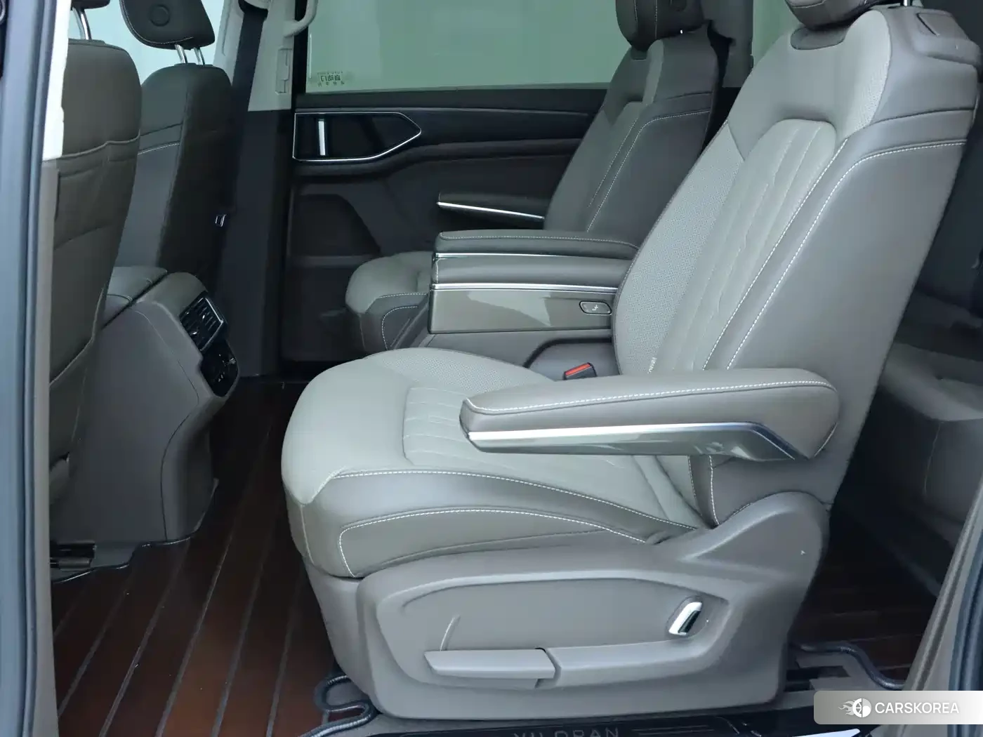 Volkswagen Viloran id 4547428 из Китая 14