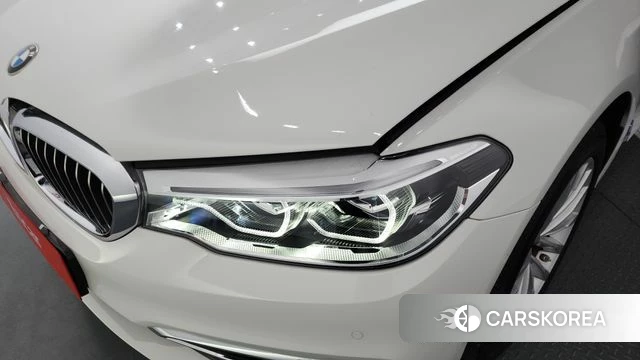 BMW 5 Series (G30) id 4318064 из Кореи 14