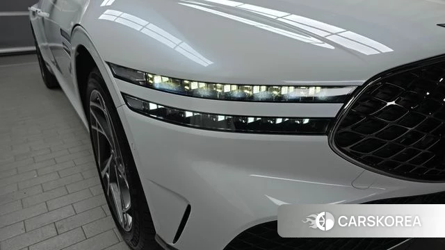 Genesis G90 (RS4) id 4201750 из Кореи 14