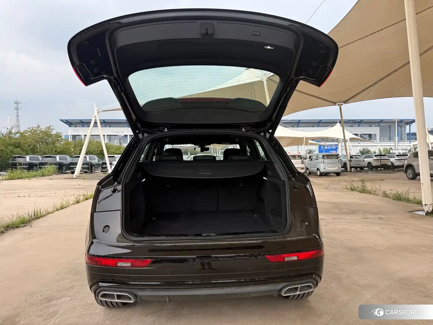 Audi Q5L id 4669226 из Китая 14