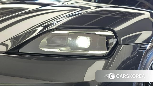 Porsche Taycan id 4862929 из Кореи 14