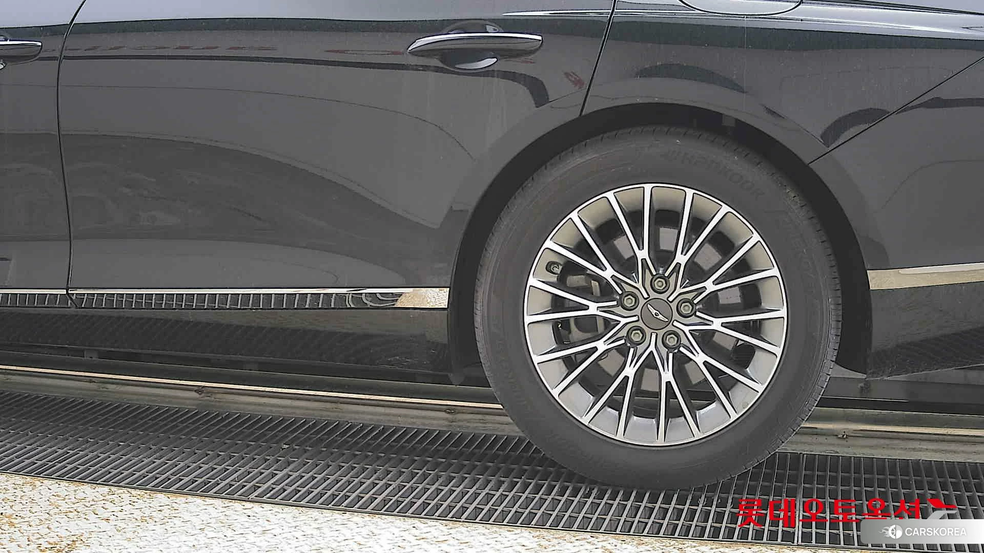 Hyundai G80 id 4289412 из Кореи 14