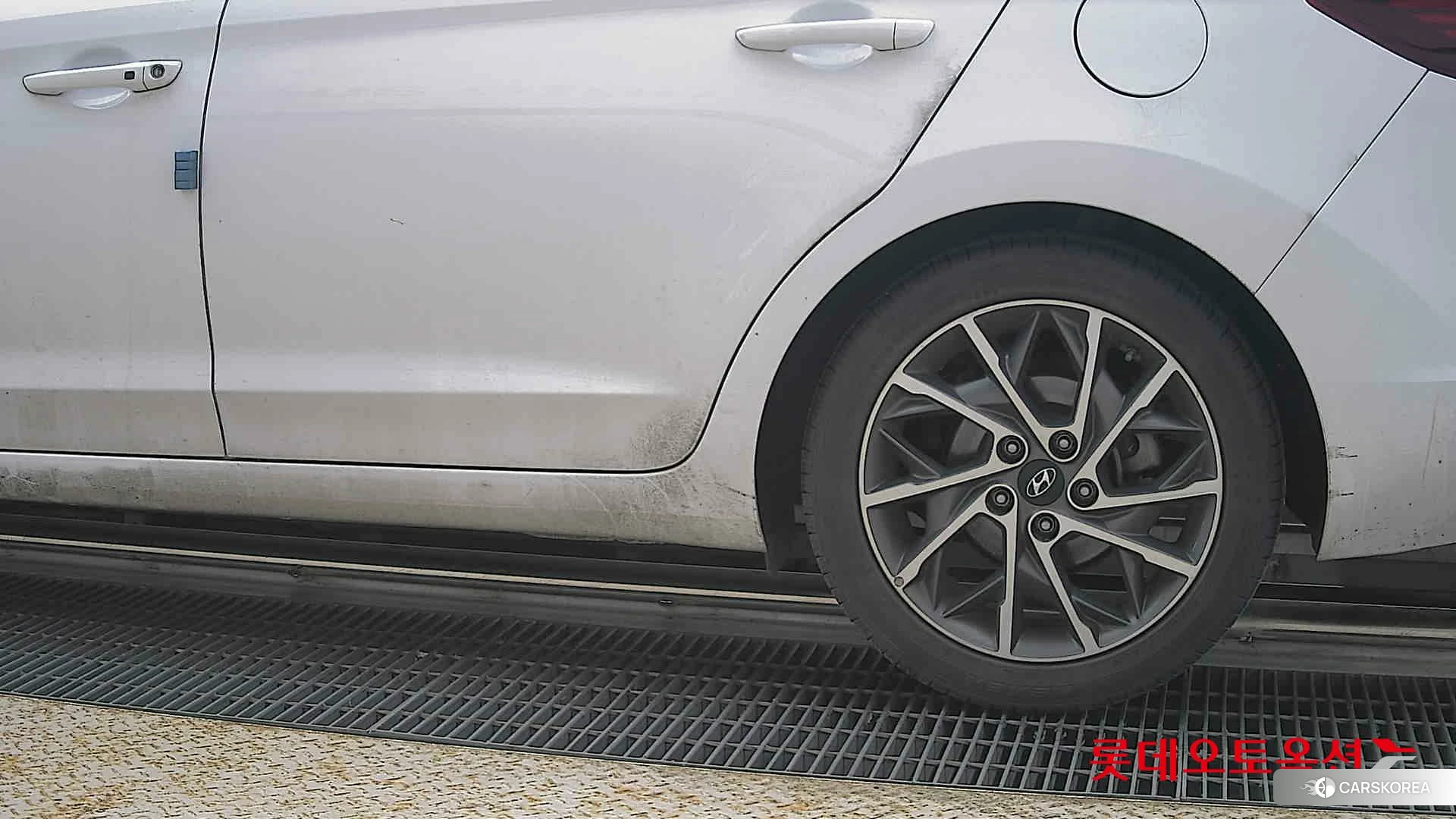 Hyundai Avante id 4289330 из Кореи 14