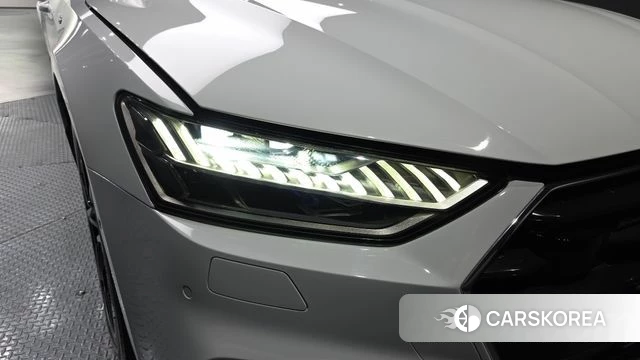 Audi A7 (4K) id 4303872 из Кореи 14