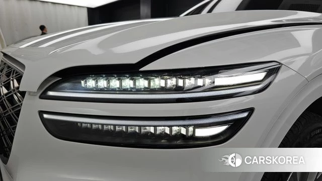 Genesis GV70 id 4354115 из Кореи 14