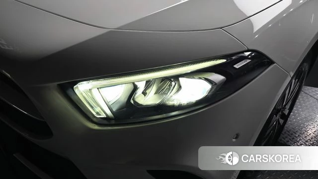Mercedes-Benz A-Class W177 id 4317156 из Кореи 14