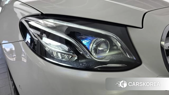 Mercedes-Benz E-Class W213 id 4642799 из Кореи 14