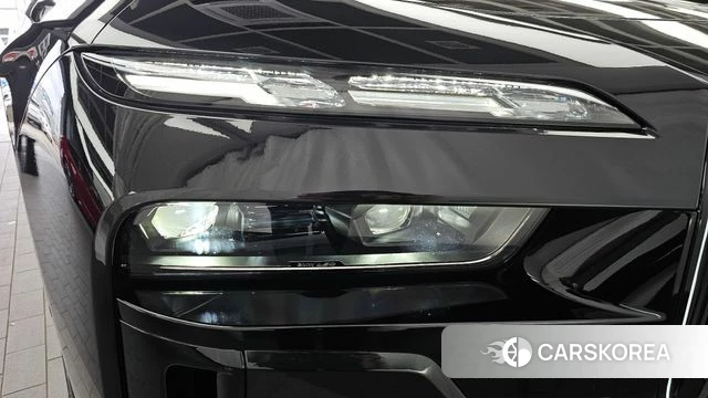BMW 7 Series (G70) id 4571129 из Кореи 14
