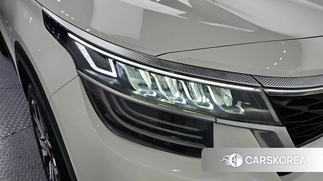 Kia Seltos id 4619277 из Кореи 14
