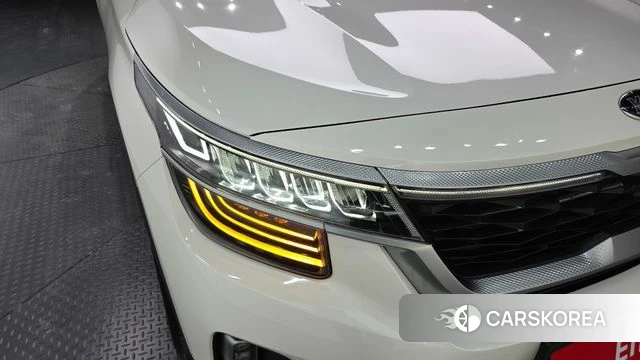 Kia Seltos id 4447185 из Кореи 14