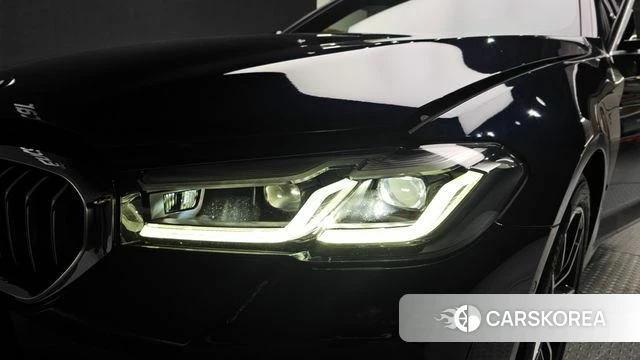 BMW 5 Series (G30) id 4494233 из Кореи 14