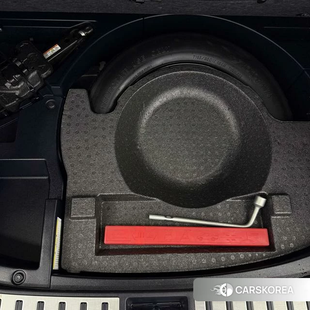 Lexus NX id 4259230 из Китая 14