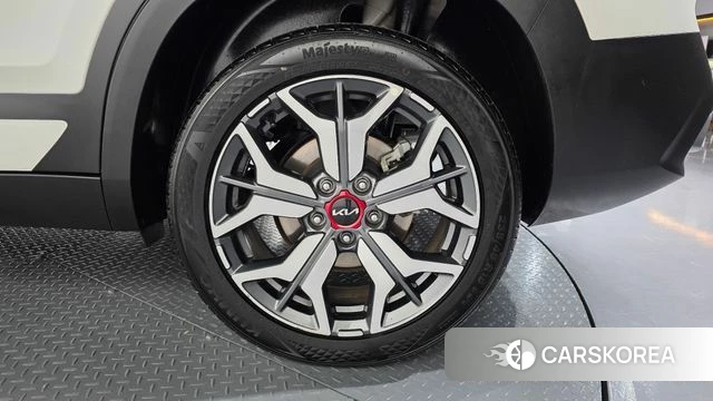 Kia Seltos id 4244262 из Кореи 14