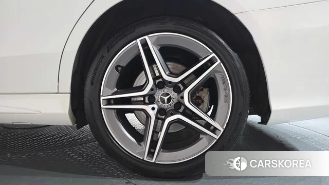 Mercedes-Benz C-Class W205 id 4429233 из Кореи 14