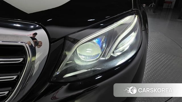 Mercedes-Benz E-Class W213 id 4542596 из Кореи 14