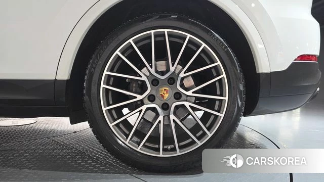 Porsche Cayenne (PO536) id 4496048 из Кореи 14