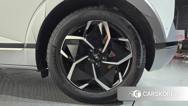 Hyundai Ionic 5 id 4670118 из Кореи 14