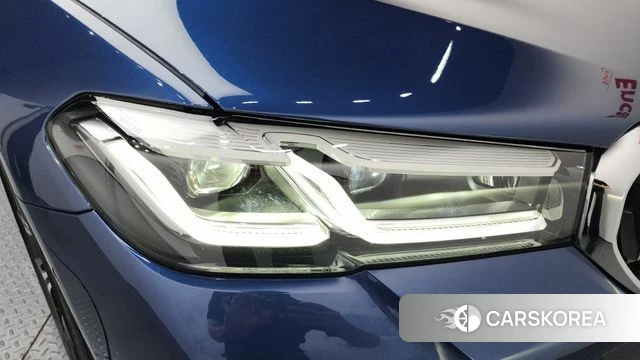 BMW 5 Series (G30) id 4573429 из Кореи 13