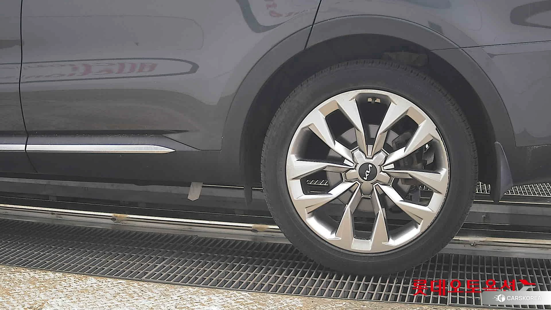 Kia Sorento id 3869444 из Кореи 14