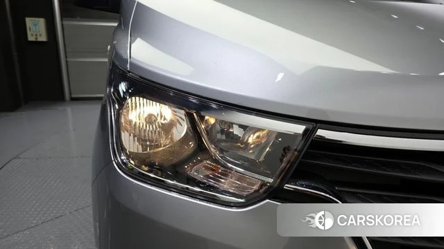 Hyundai The New Grand Starex id 4351228 из Кореи 14