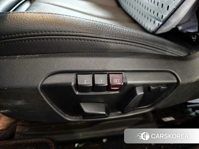 BMW 1 series id 4240305 из Китая 14