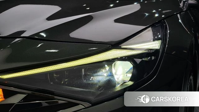 Hyundai Avante Hybrid (CN7) id 4651031 из Кореи 14