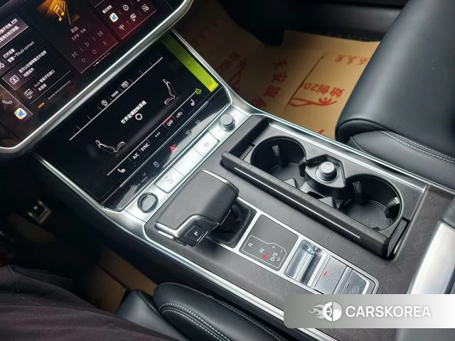 Audi A6L id 4208608 из Китая 14