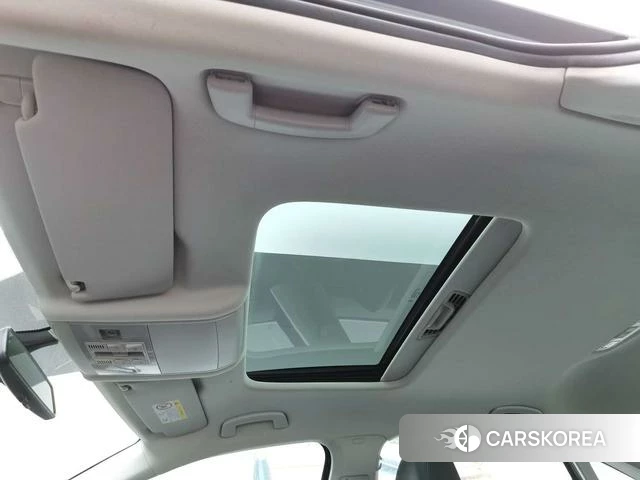Volkswagen Passat PHEV id 4300927 из Китая 14