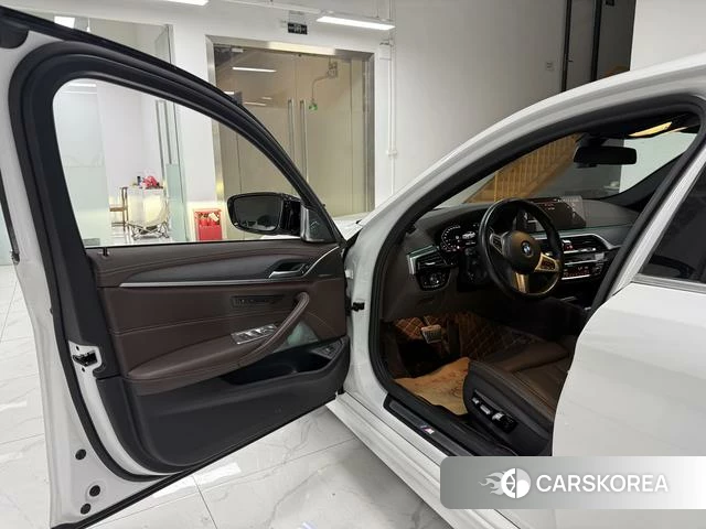 BMW 5 series id 4263991 из Китая 14