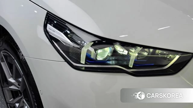 BMW 5 Series (G60) id 4743957 из Кореи 14