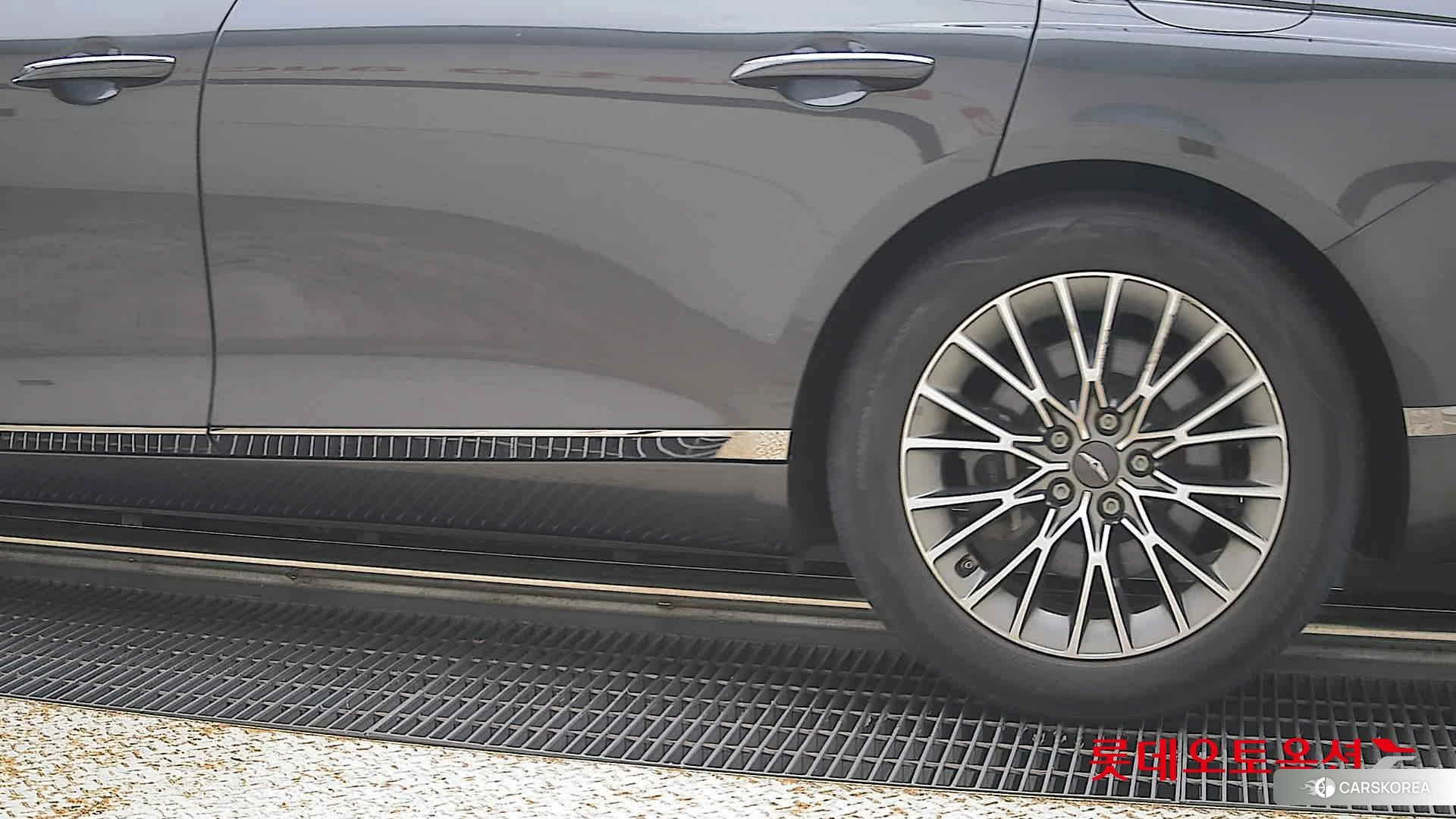 Hyundai G80 id 4674099 из Кореи 14