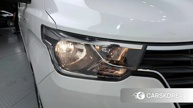 Hyundai The New Grand Starex id 4384847 из Кореи 14
