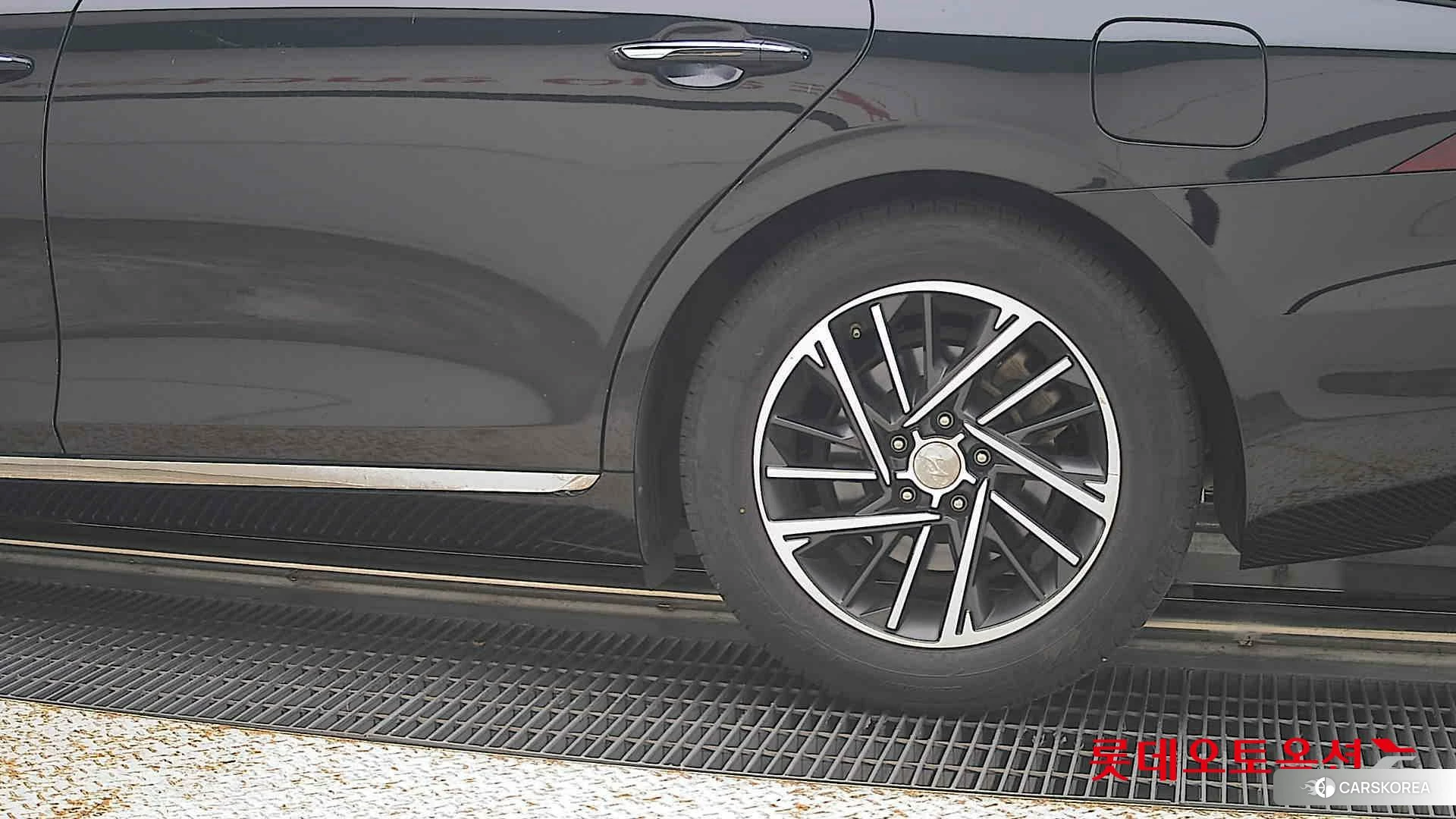 Hyundai Grandeur id 4679308 из Кореи 14
