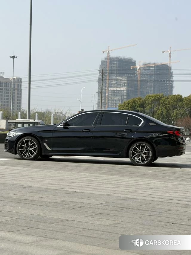 BMW 5 series id 4264866 из Китая 14