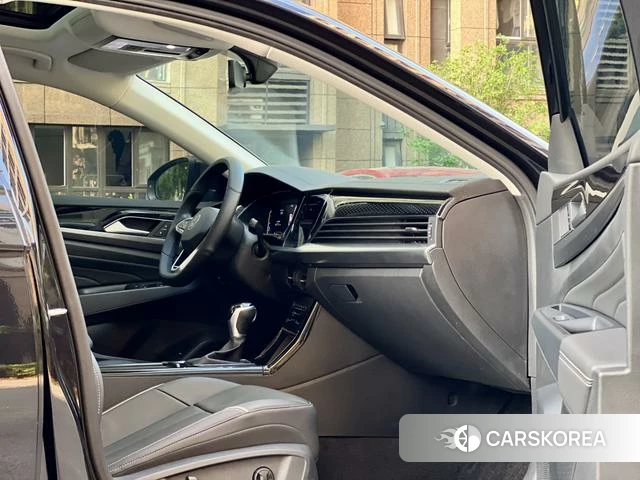 Volkswagen Passat id 4359105 из Китая 14
