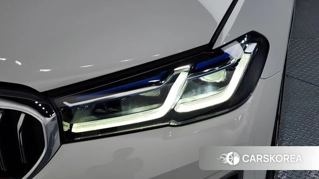 BMW 5 Series (G30) id 4457172 из Кореи 14