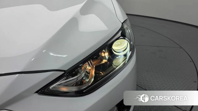 Hyundai Avante AD id 4310989 из Кореи 14
