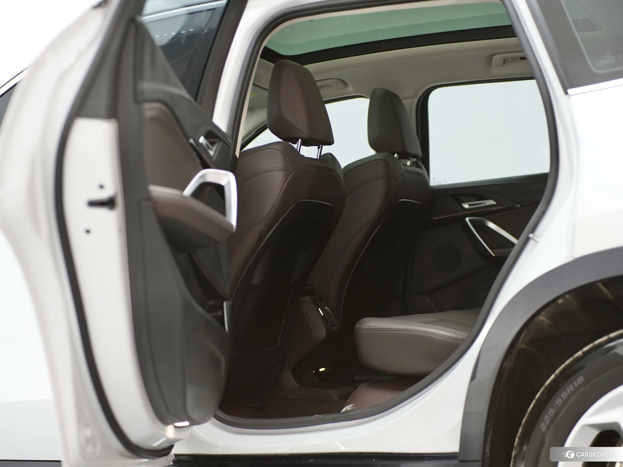 BMW X1 id 4487168 из Китая 14