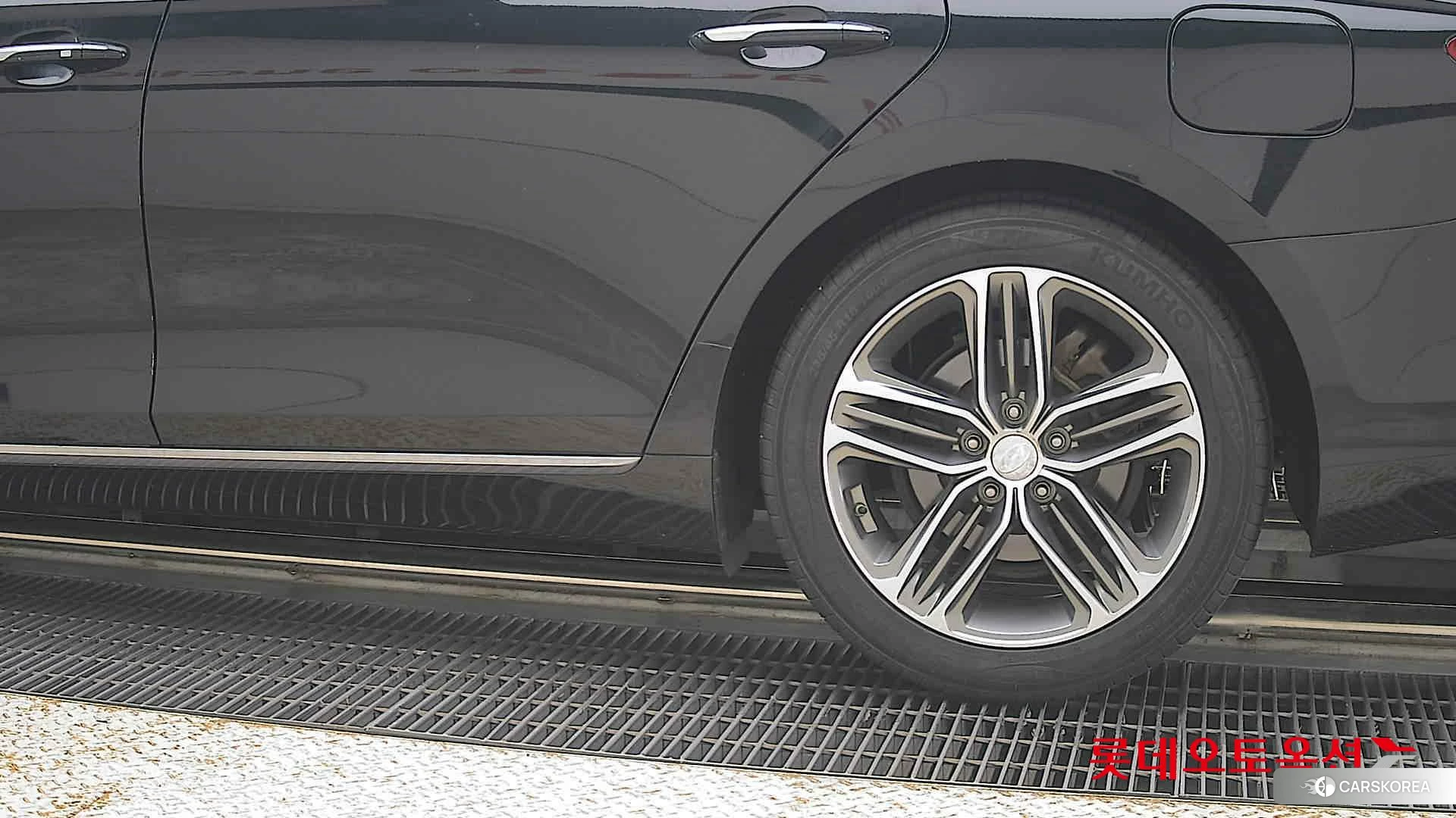 Hyundai Grandeur id 4498350 из Кореи 14