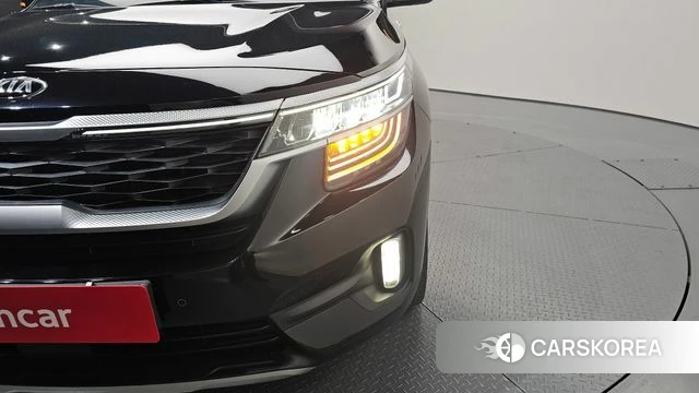Kia Seltos id 4390167 из Кореи 14