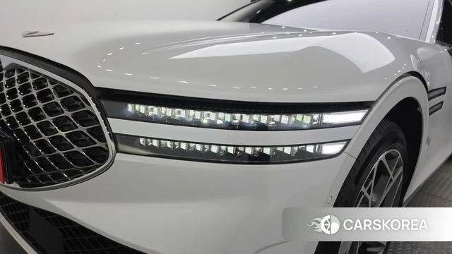 Genesis G90 (RS4) id 4763465 из Кореи 14