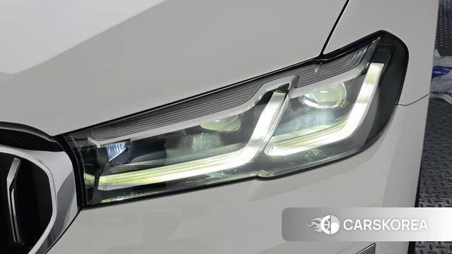 BMW 5 Series (G30) id 4899222 из Кореи 14