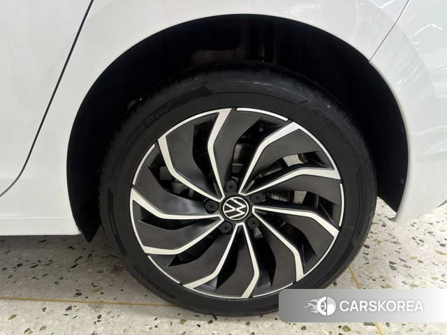 Volkswagen Golf id 4335001 из Китая 14