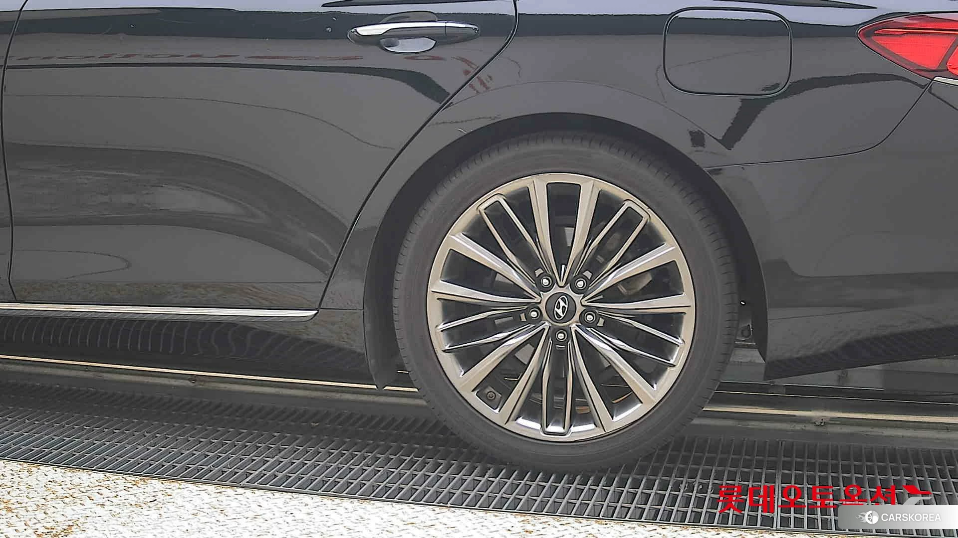 Hyundai Grandeur id 4679303 из Кореи 14